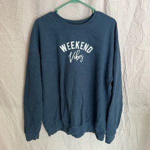 Xxl women’s weekend vibes pull over